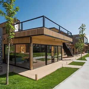 https://moana-eco-surf-house.basquecountryhotels.org