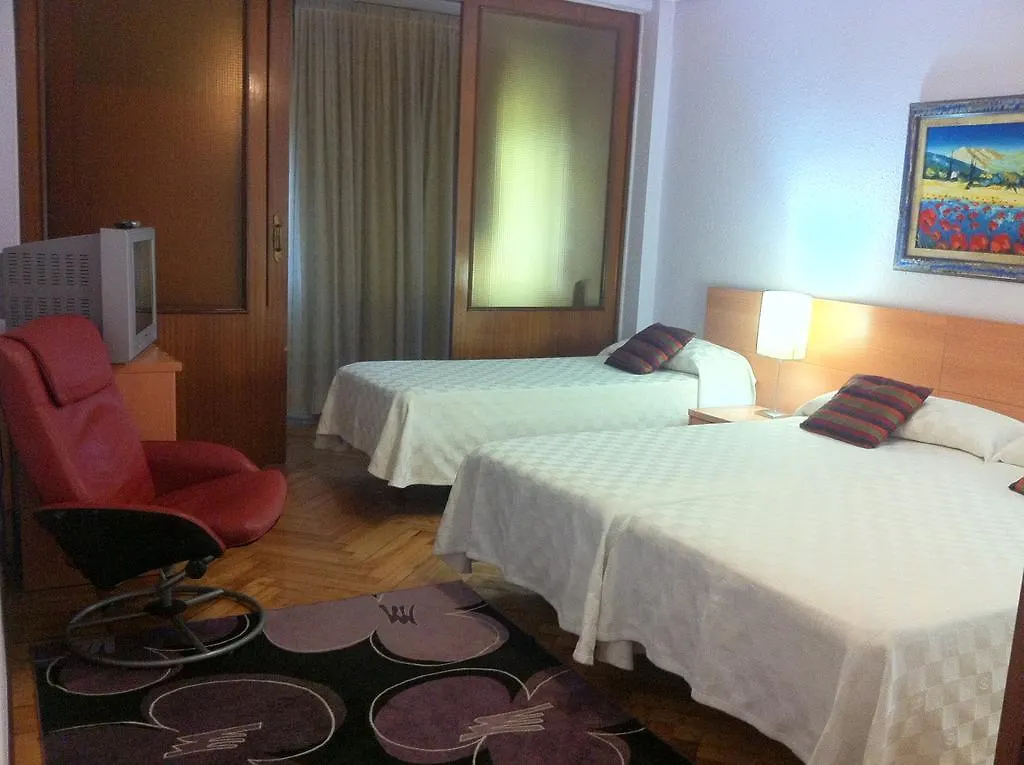 Hostal Del Carmen Santander